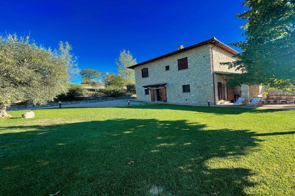 Photo of Outdoor in Todi