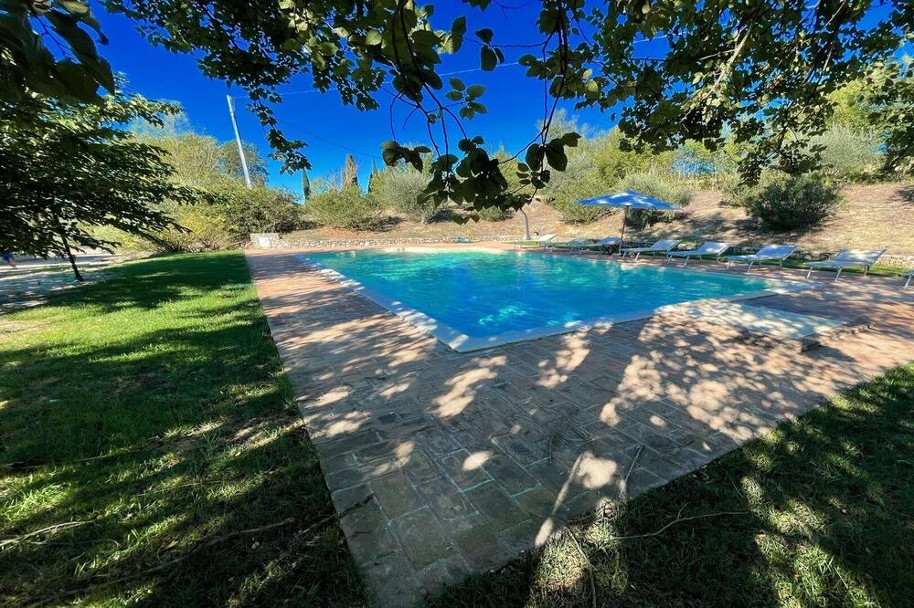Photo of Outdoor in Todi