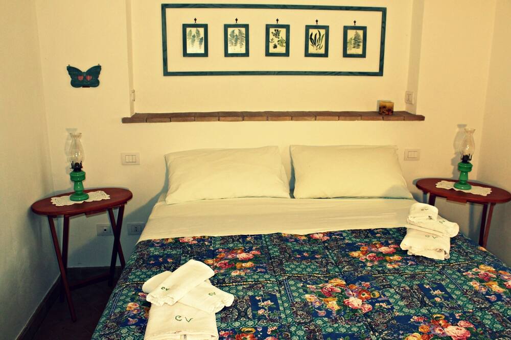 Photo of Bedroom in Sismano