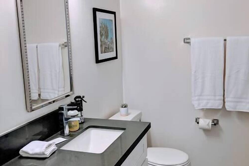 Photo of Bathroom in El Segundo
