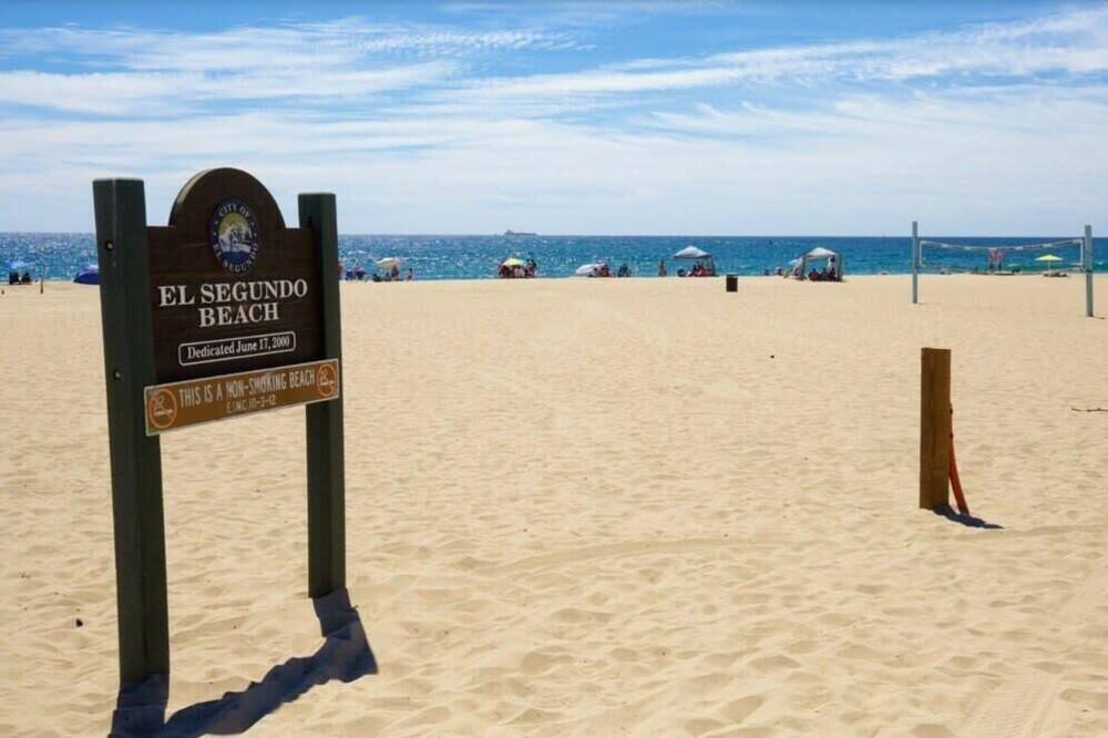 Photo of Others in El Segundo