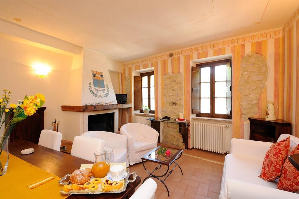 Photo of Livingroom in Scheggino