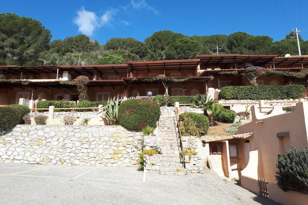 Photo of Outdoor in Mola