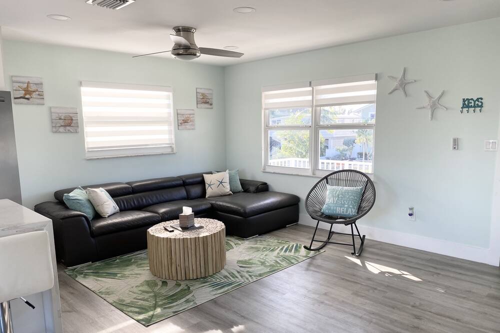 Photo of Bedroom in Twin Lakes