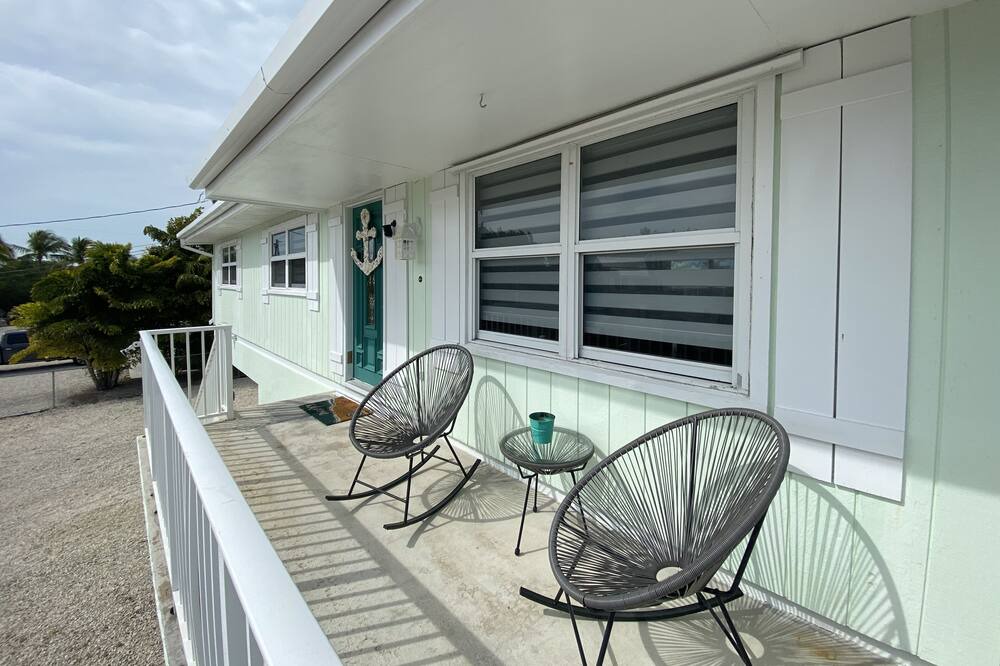 Photo of Patio Balcony in Twin Lakes