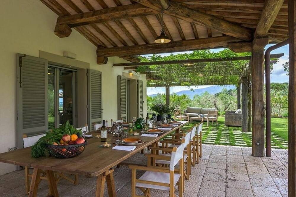 Photo of Patio Balcony in Castiglione della Pescaia