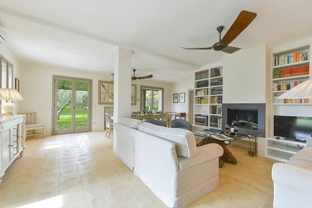 Photo of Bedroom in Castiglione della Pescaia