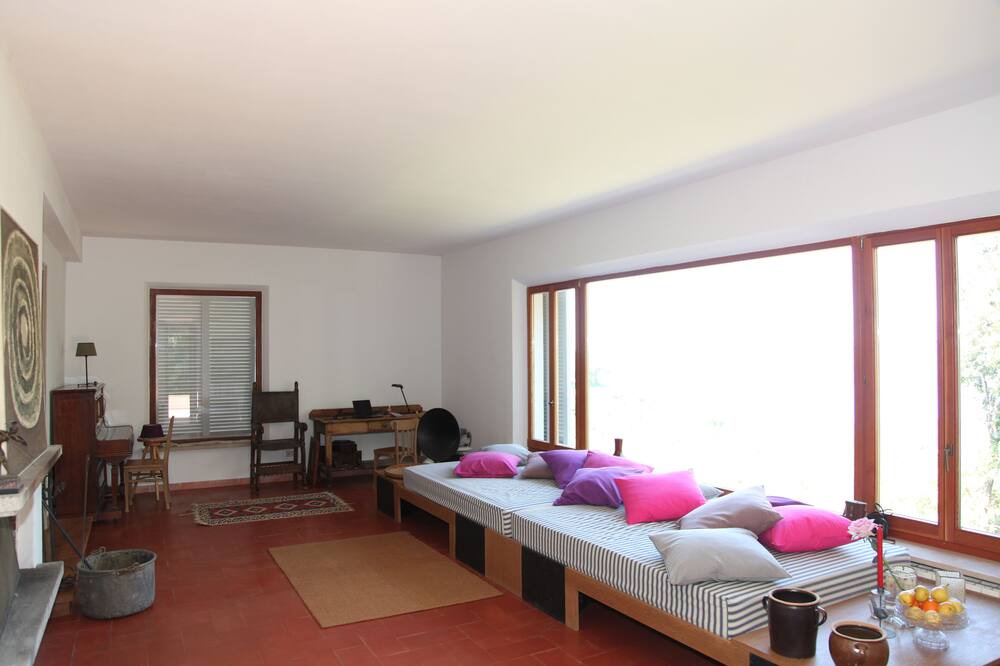Photo of Bedroom in Portoferraio
