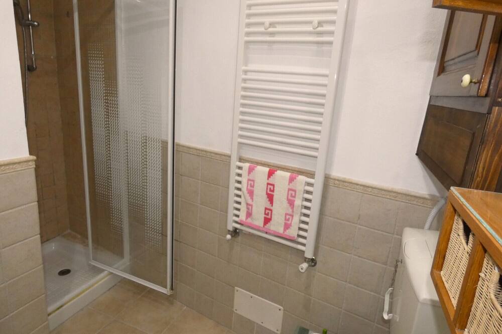 Photo of Bathroom in Amelia
