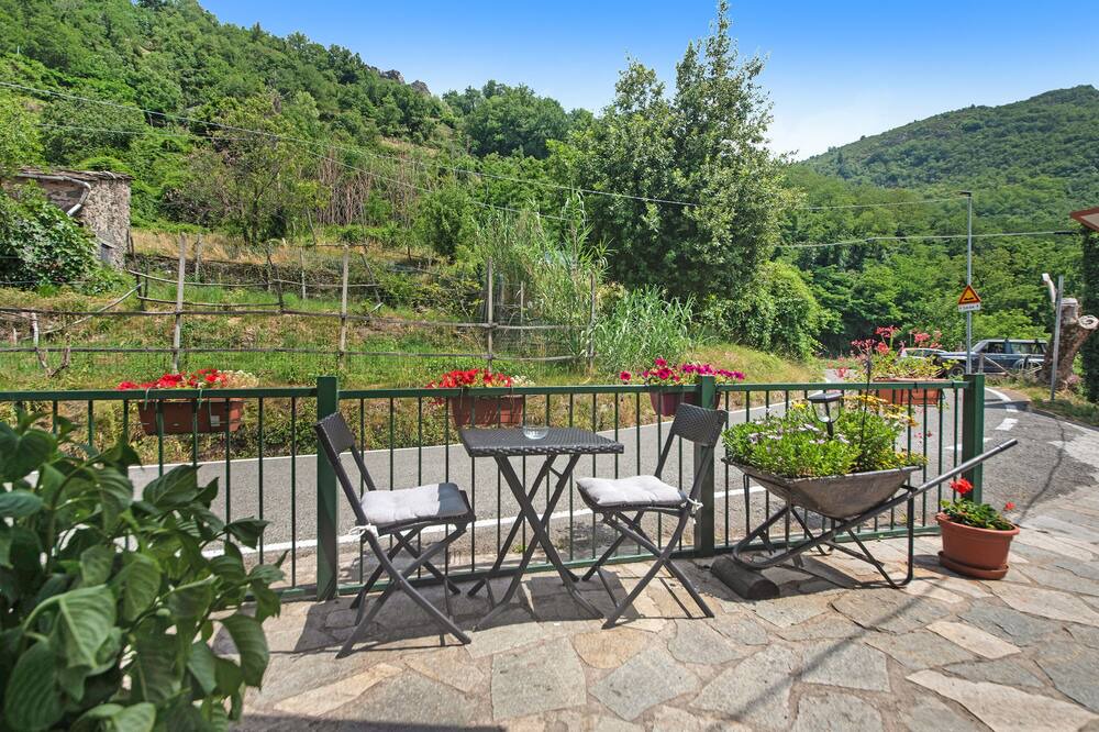 Photo of Patio Balcony in Borzonasca