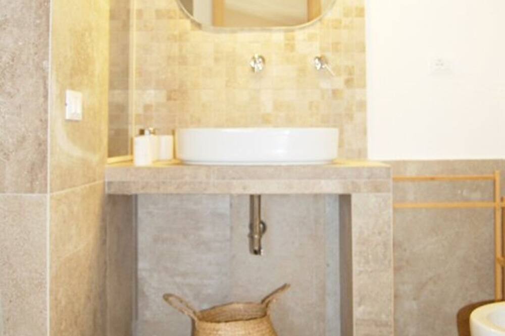 Photo of Bathroom in Cecina