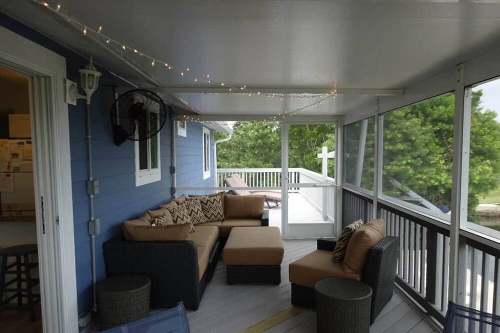Photo of Patio Balcony in Port Pine Heights
