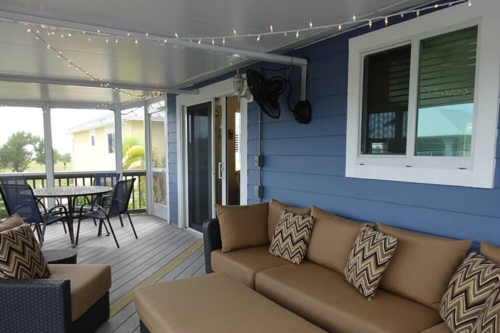 Photo of Livingroom in Port Pine Heights
