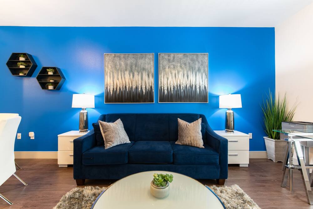 Photo of Livingroom in Del Aire