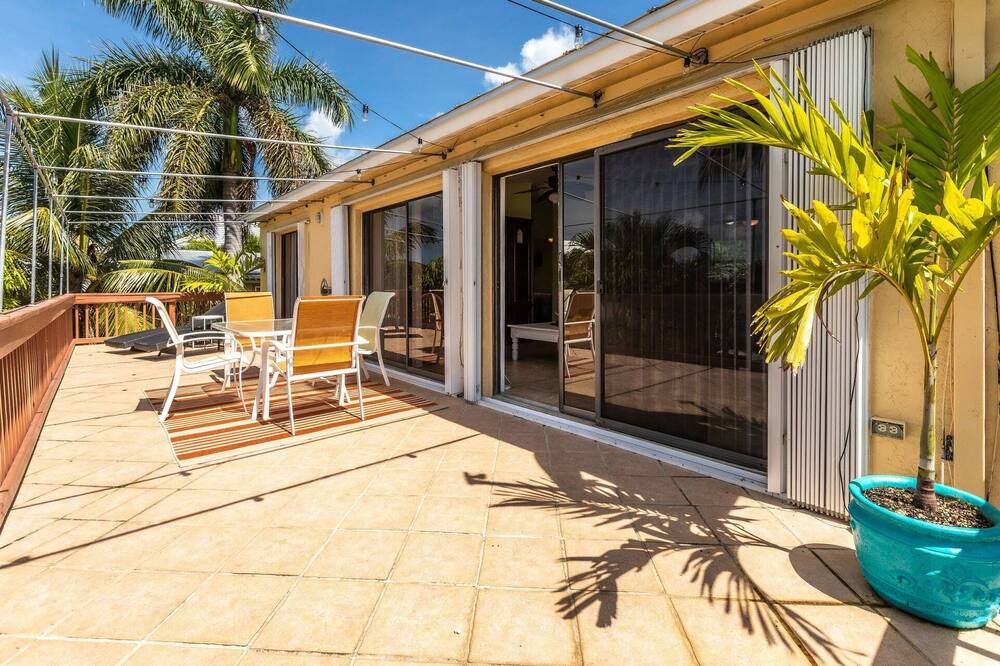Photo of Patio Balcony in Eden Pines