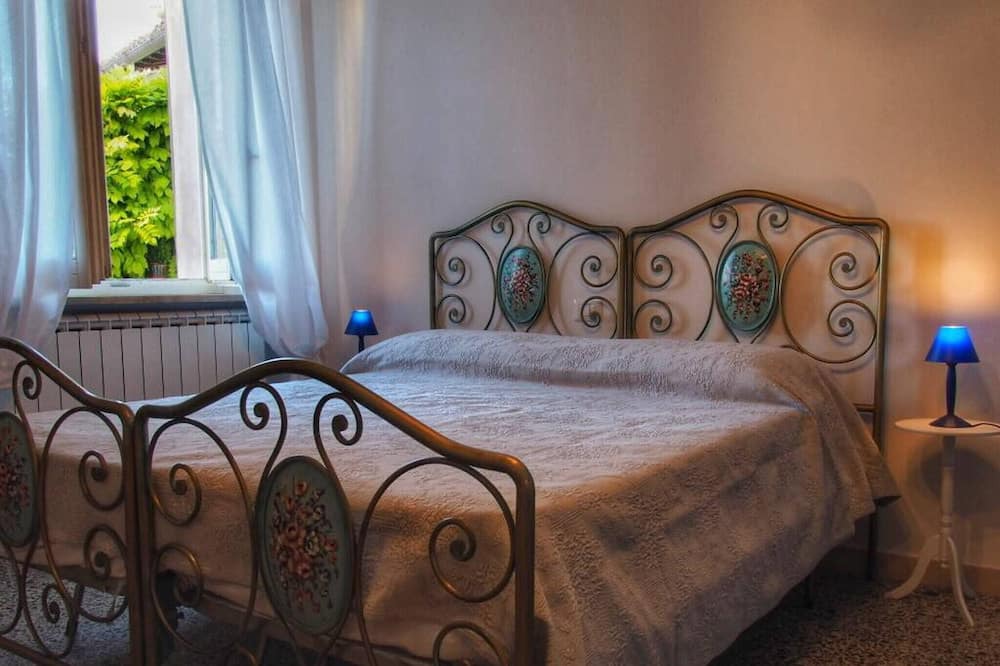 Photo of Bedroom in Montefalco