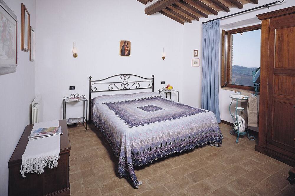 Photo of Bedroom in Castiglione d'Orcia