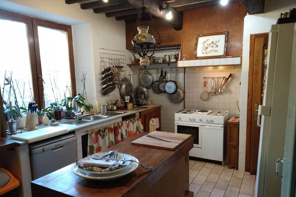 Photo of Kitchen in Castiglione d'Orcia