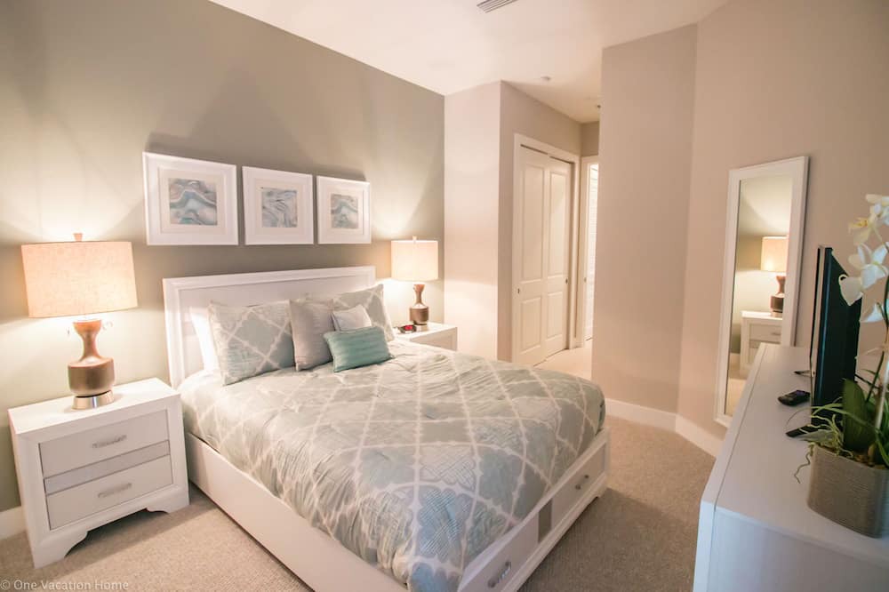 Photo of Bedroom in Crestwynd Bay