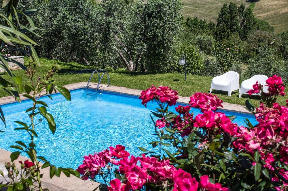 Photo of Outdoor in Tarano