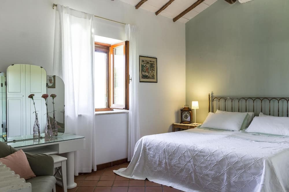 Photo of Bedroom in Tarano