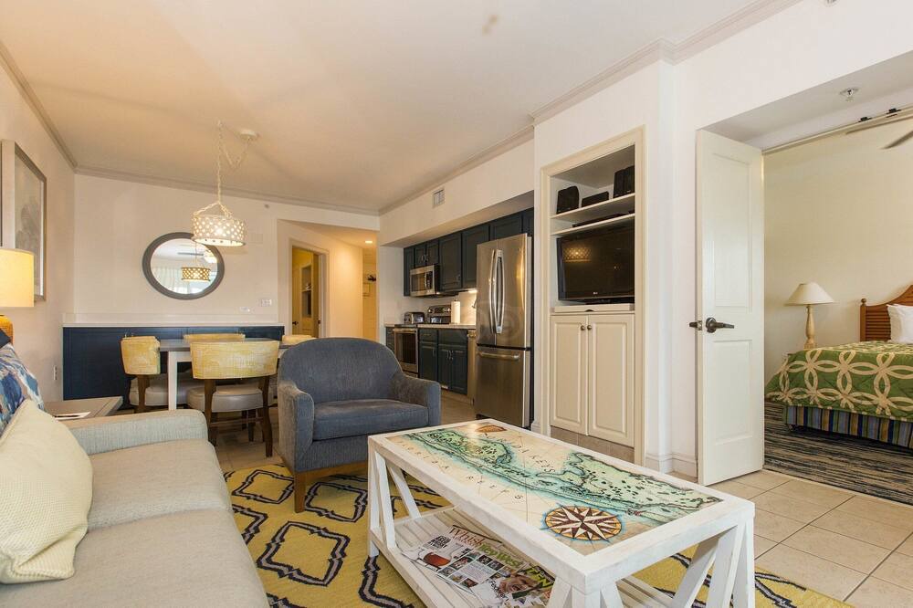 Photo of Livingroom in Key West