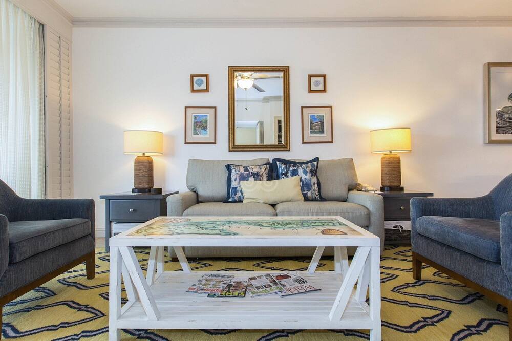 Photo of Livingroom in Key West
