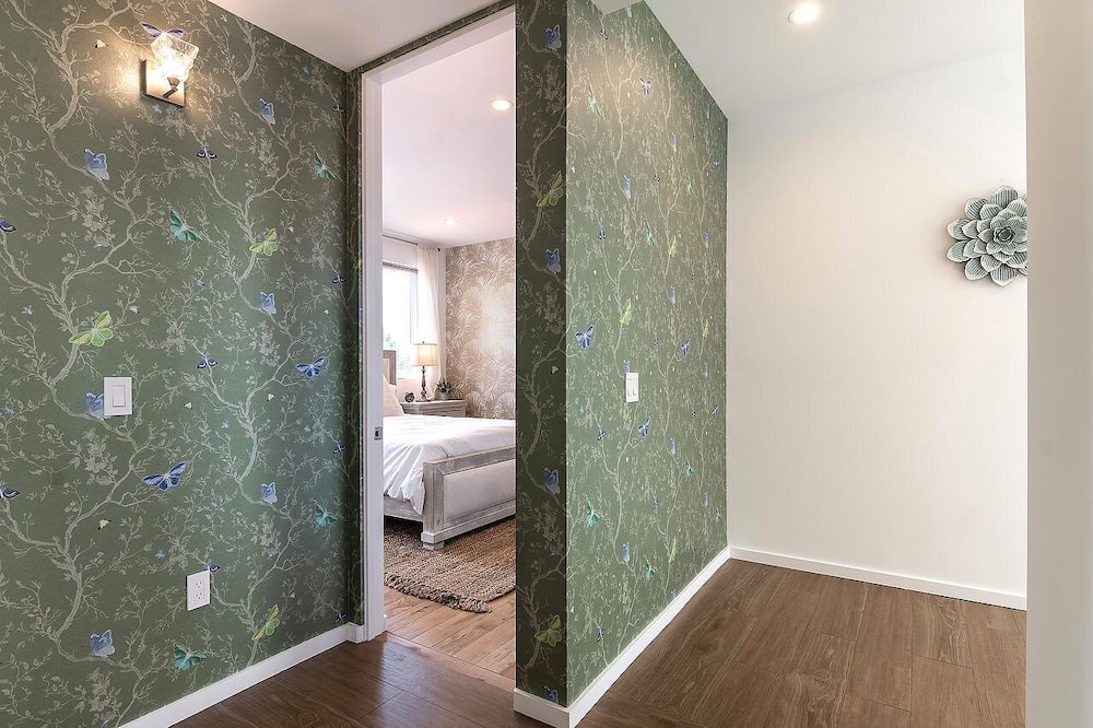 Photo of Bedroom in Pico - Robertson
