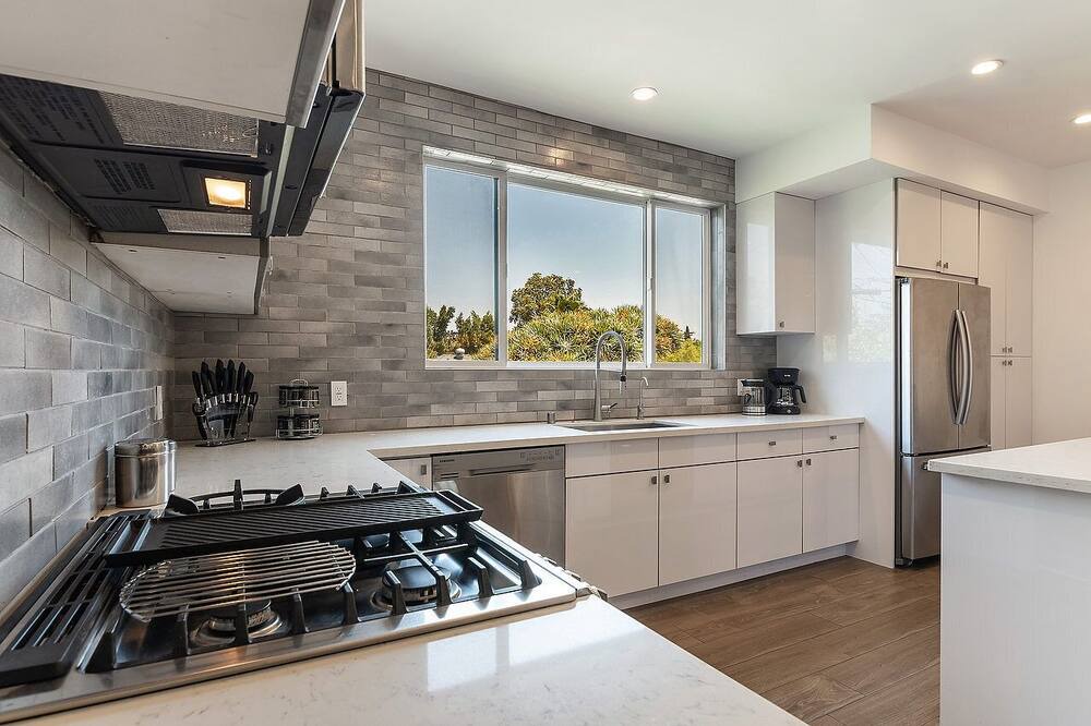 Photo of Kitchen in Pico - Robertson