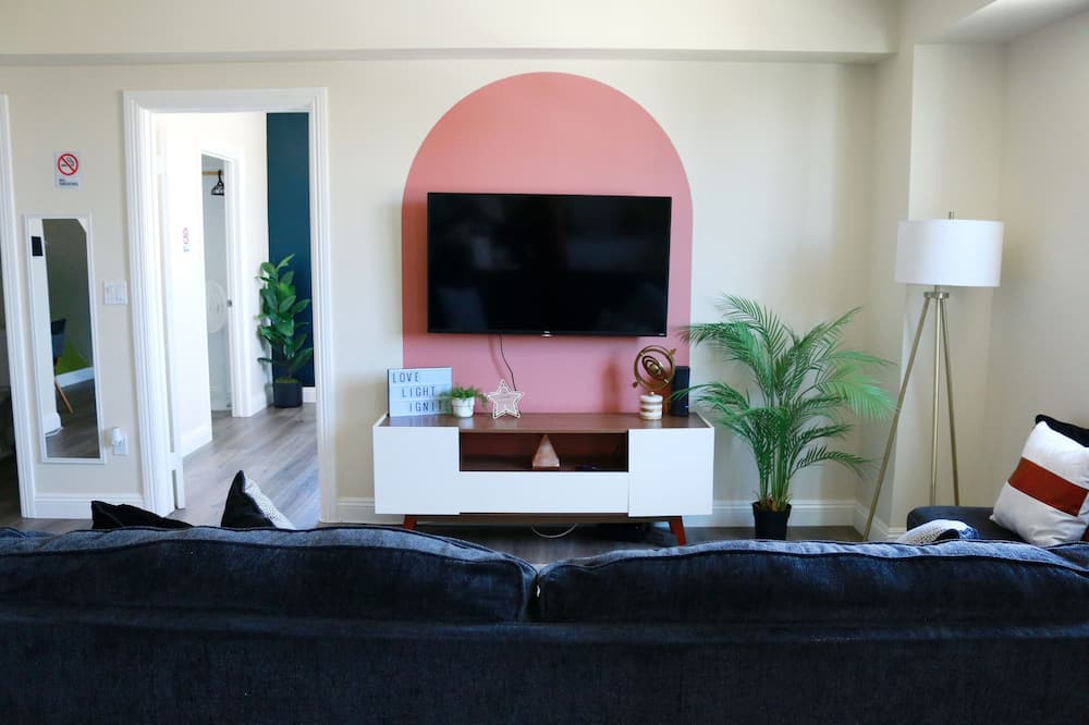 Photo of Livingroom in Torrance