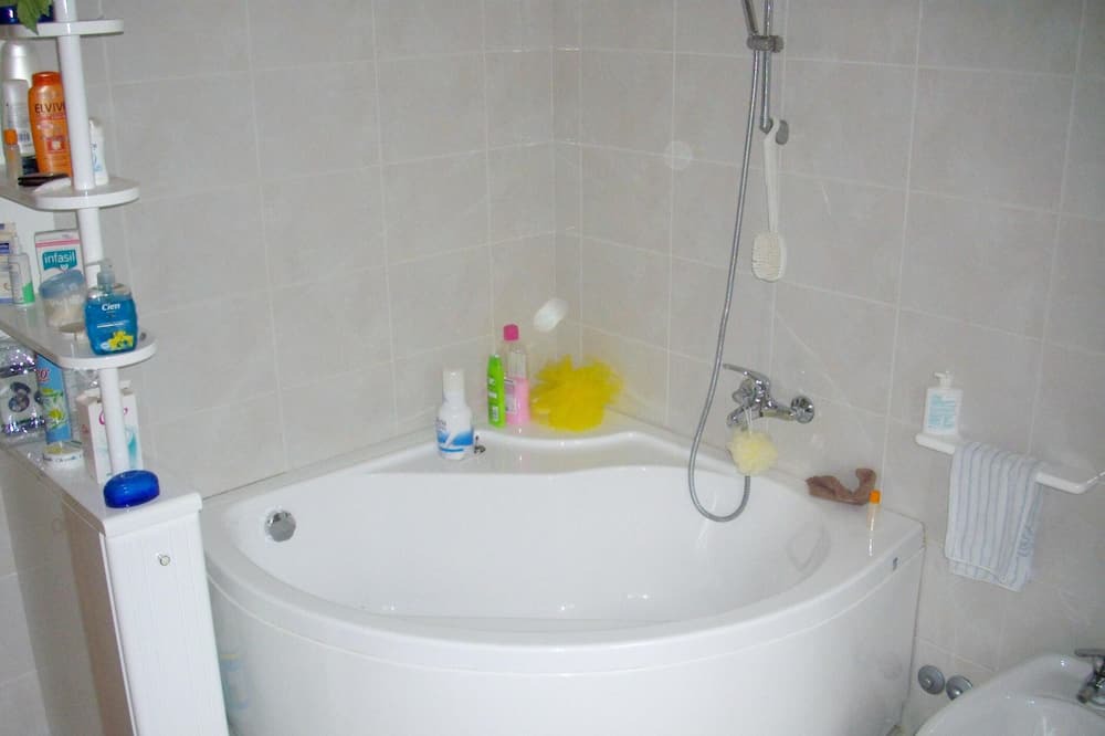 Photo of Bathroom in Castel di Ieri
