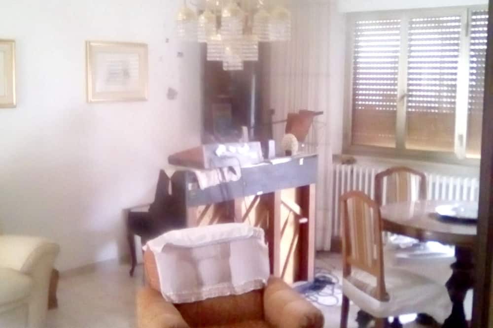 Photo of Livingroom in Castel di Ieri
