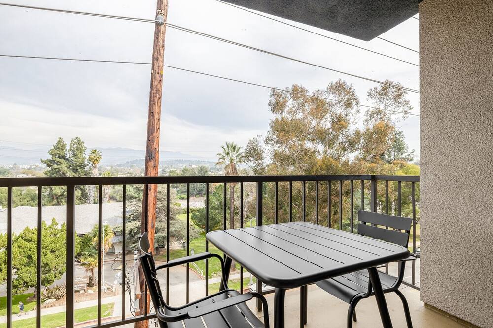Photo of Patio Balcony in Los Feliz
