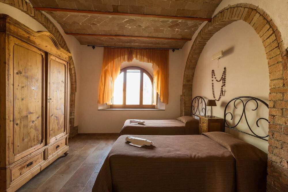Photo of Bedroom in Pomarance