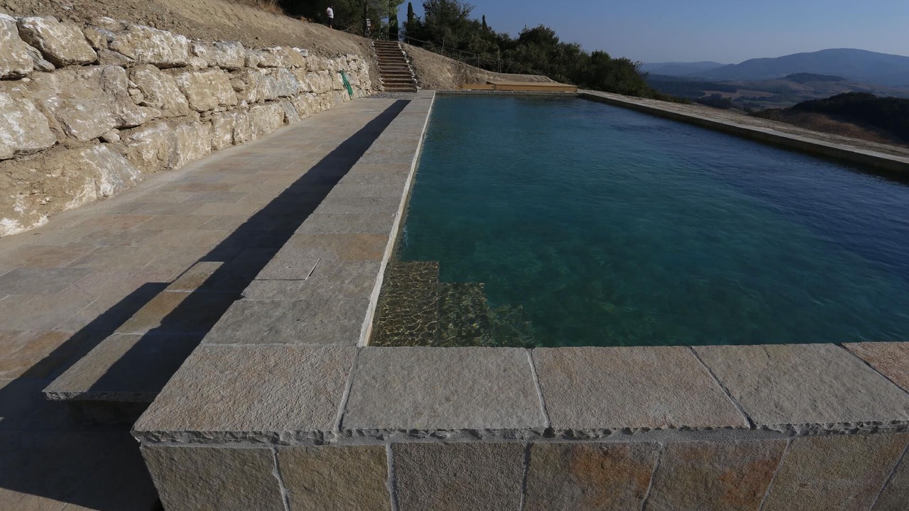 Photo of Outdoor in Gello