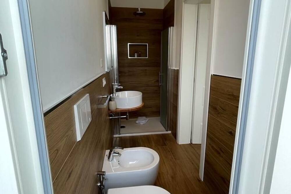 Photo of Bathroom in Funo