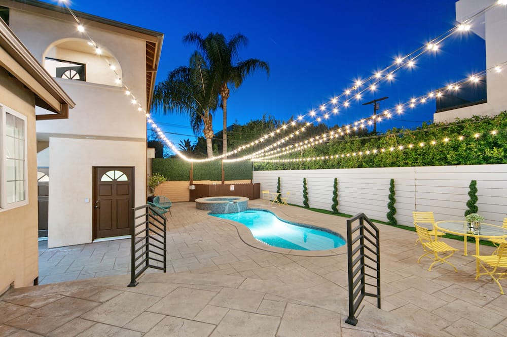 Photo of Outdoor in Beverly Grove
