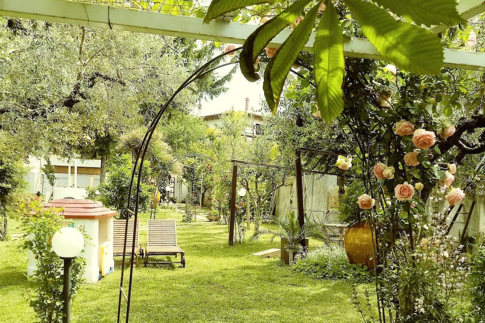 Photo of Outdoor in Tollo