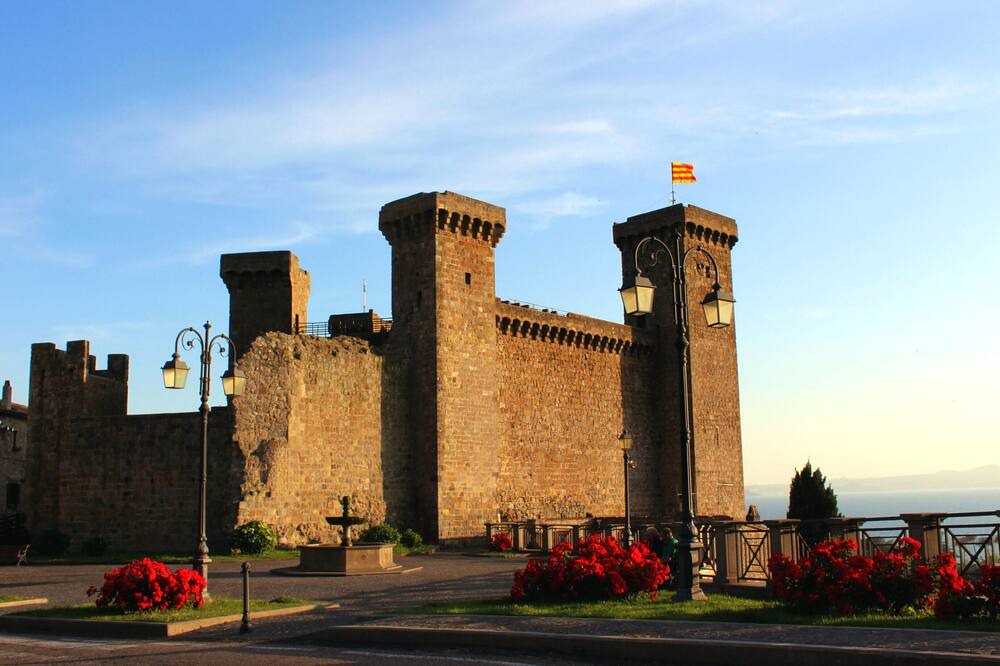 Photo of Others in Tuscania