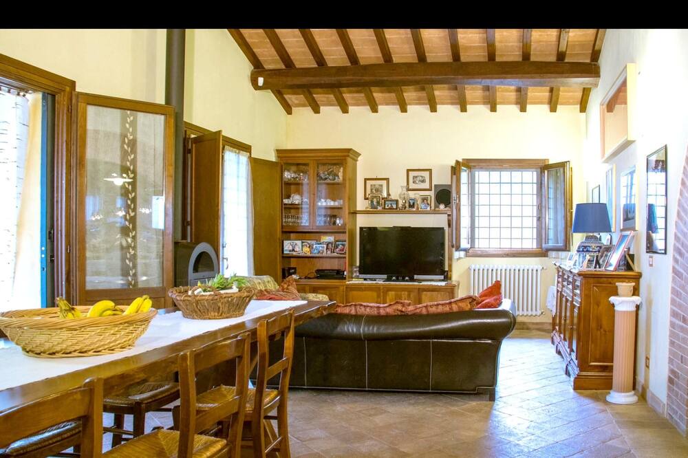 Photo of Livingroom in Montecampano