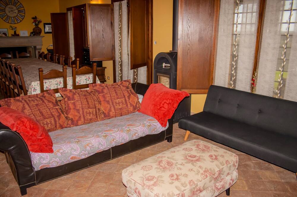 Photo of Bedroom in Montecampano