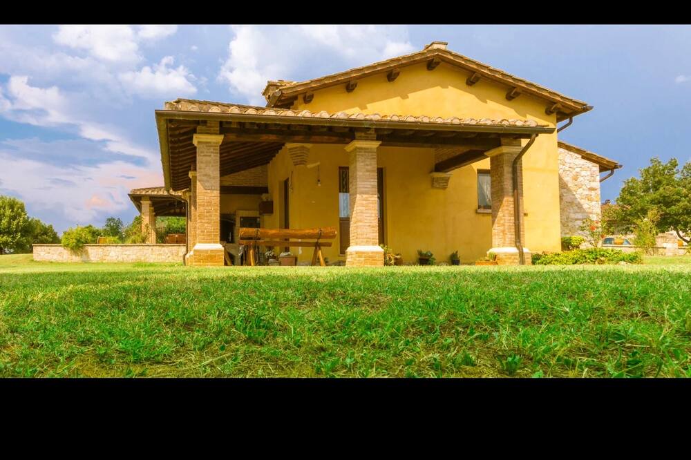 Photo of Outdoor in Montecampano