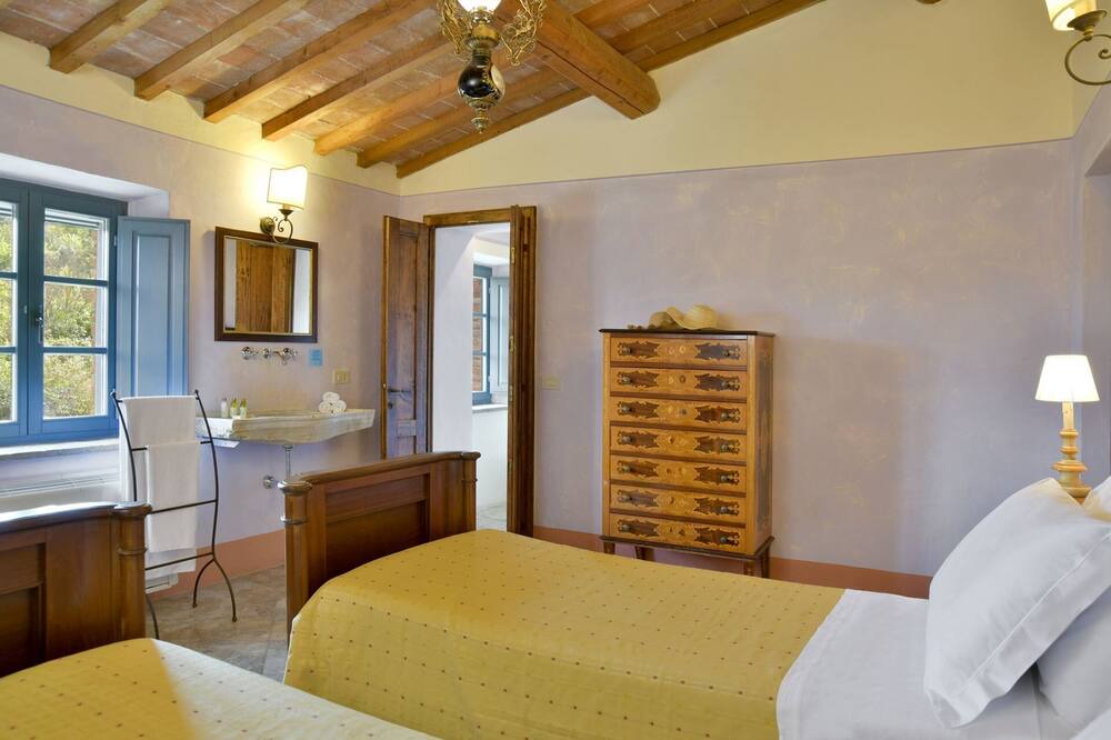 Photo of Bedroom in Guardistallo