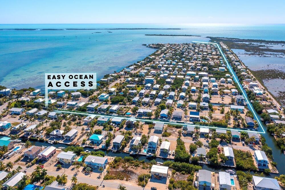 Photo of Outdoor in Breezeswept Beach Estates