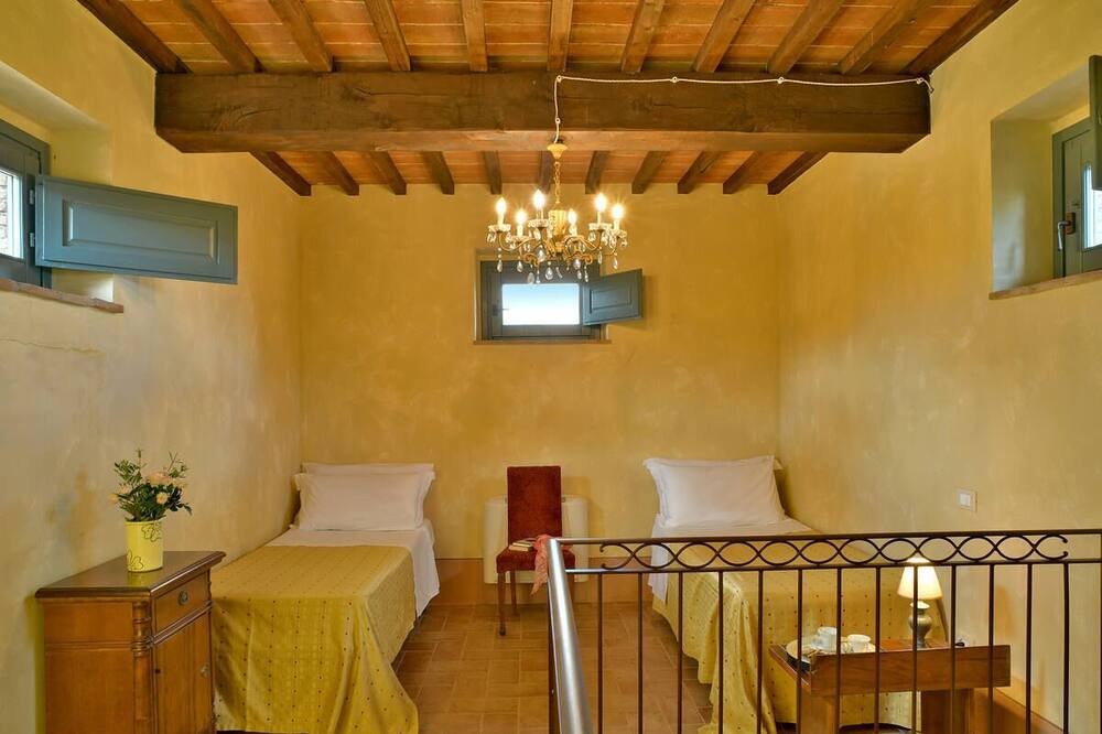 Photo of Bedroom in Bibbona
