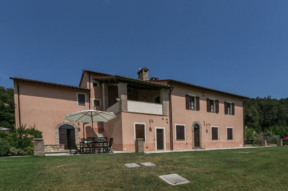 Photo of Outdoor in Montoro