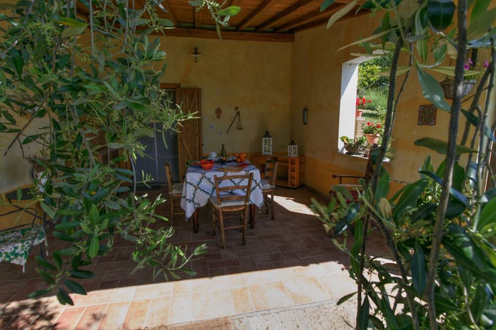 Photo of Patio Balcony in Graffignano
