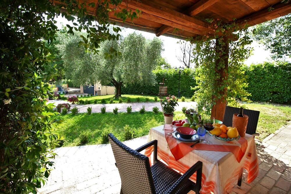 Photo of Patio Balcony in Selci