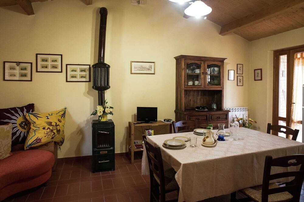 Photo of Livingroom in Paciano