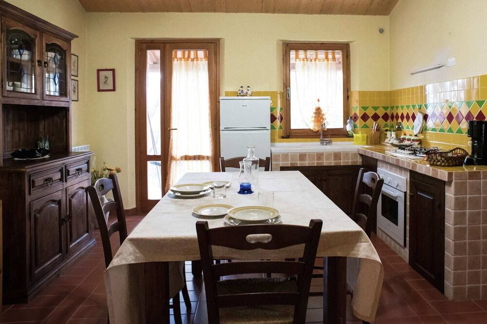 Photo of Kitchen in Paciano